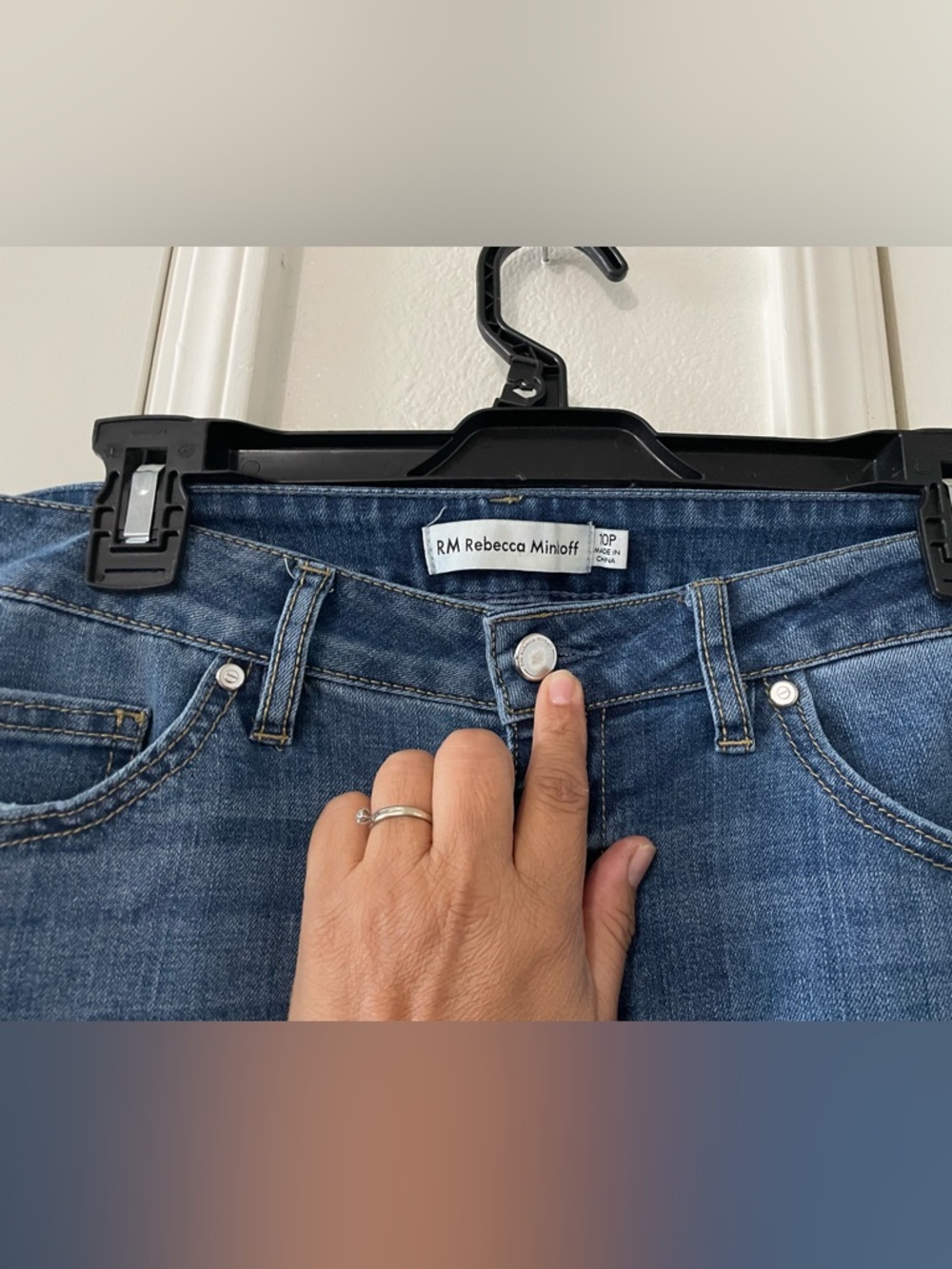 Rebecca Minkoff wide leg ankle jeans - Picture 3 of 3